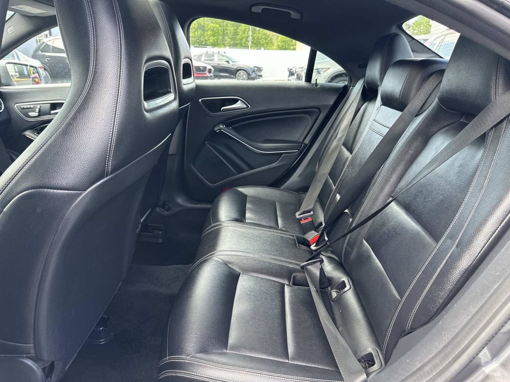 Used 2019 Mercedes-Benz CLA 250 image 28