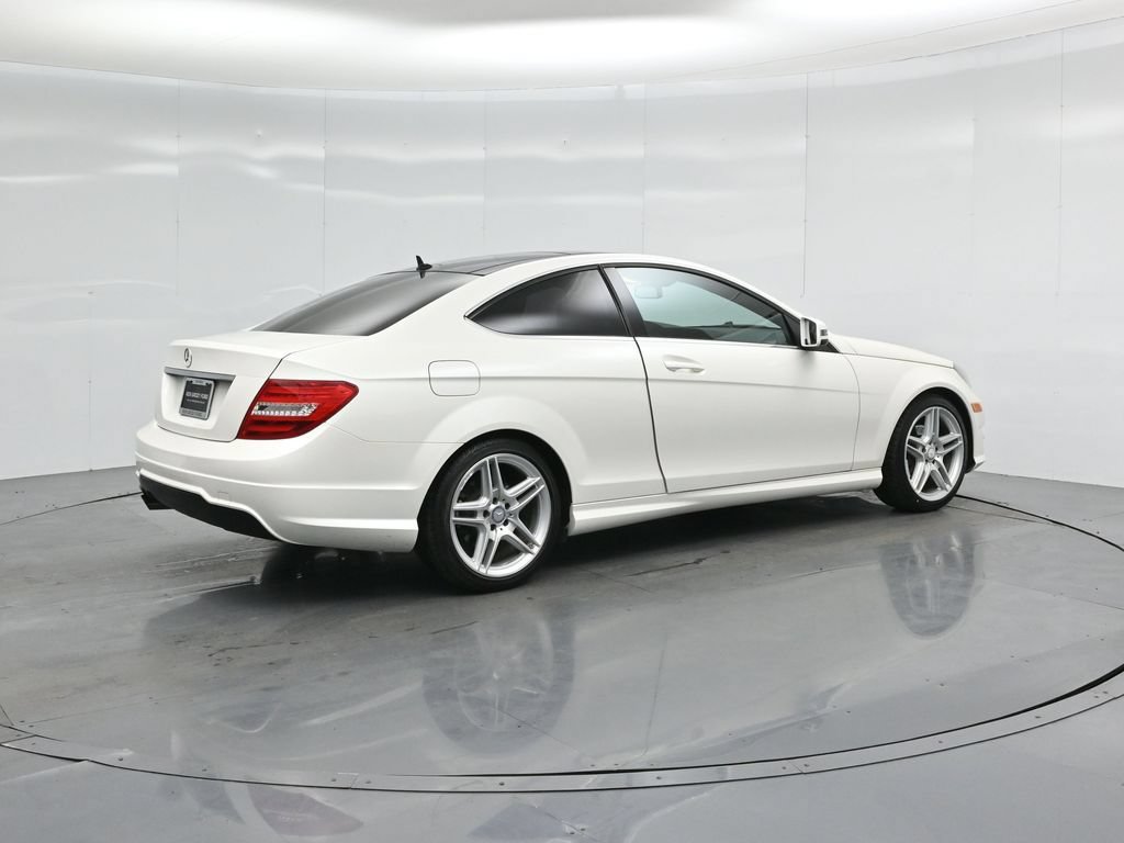 Used 2013 Mercedes-Benz C 250 Coupe image 21
