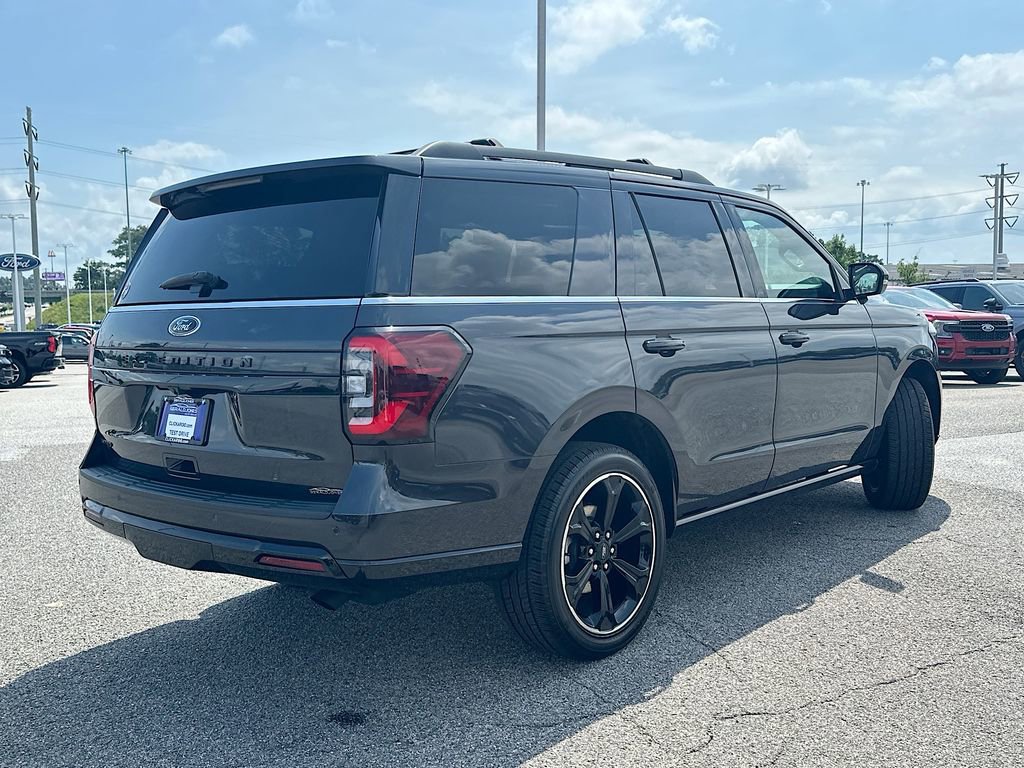Certified 2024 Ford Expedition Limited RWD image 7