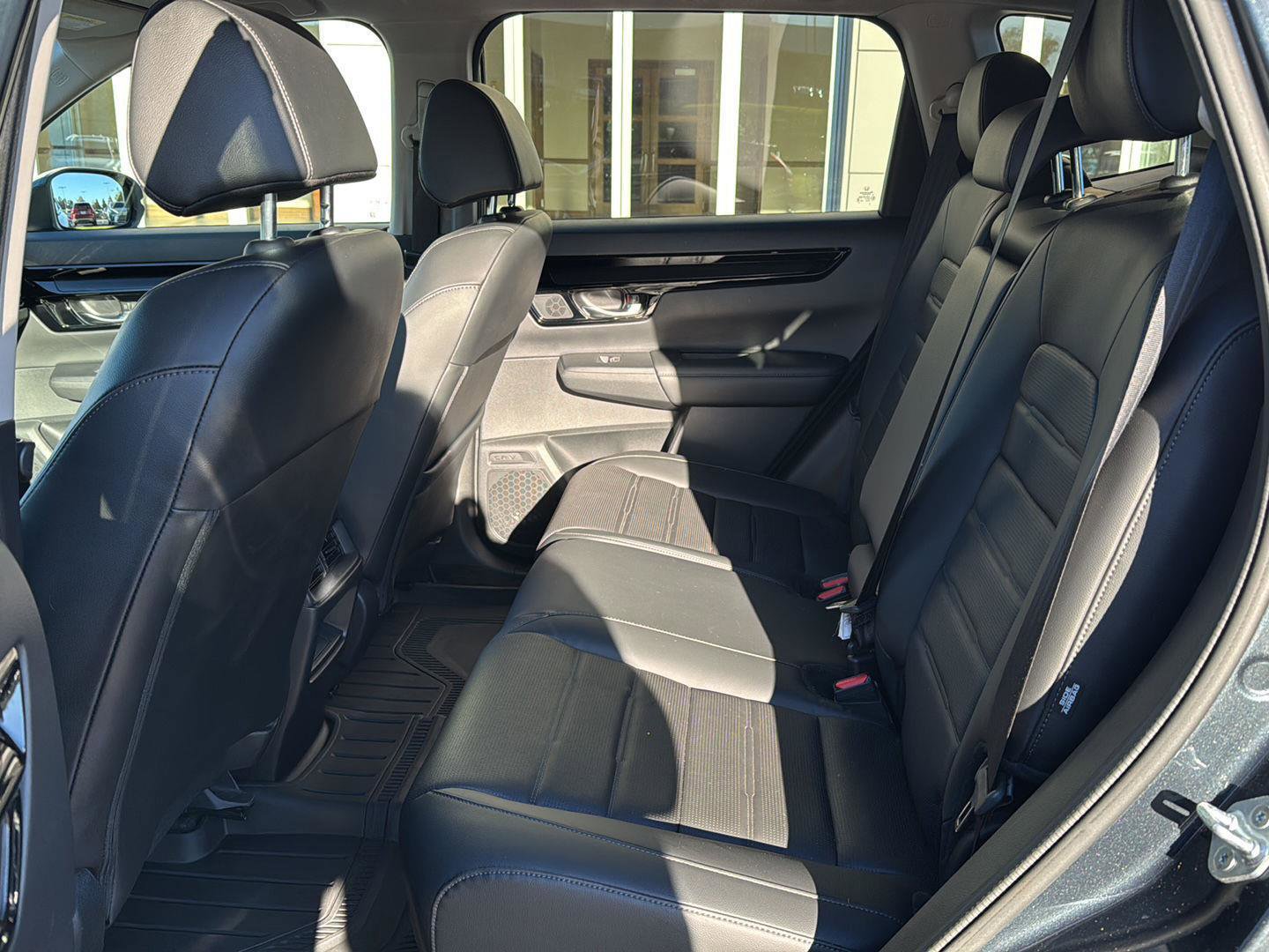 Used 2023 Honda CR-V EX-L image 9