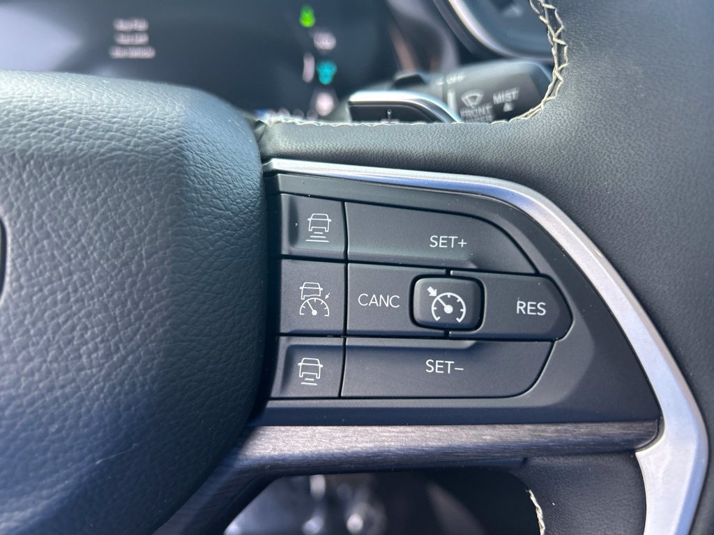 Used 2022 Jeep Grand Cherokee Limited 4xe AWD/4WD image 49