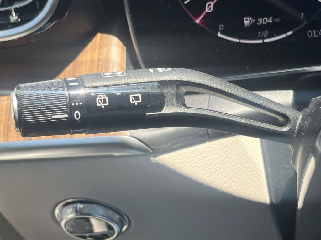 Certified 2023 Mercedes-Benz GLC 300 4MATIC image 37