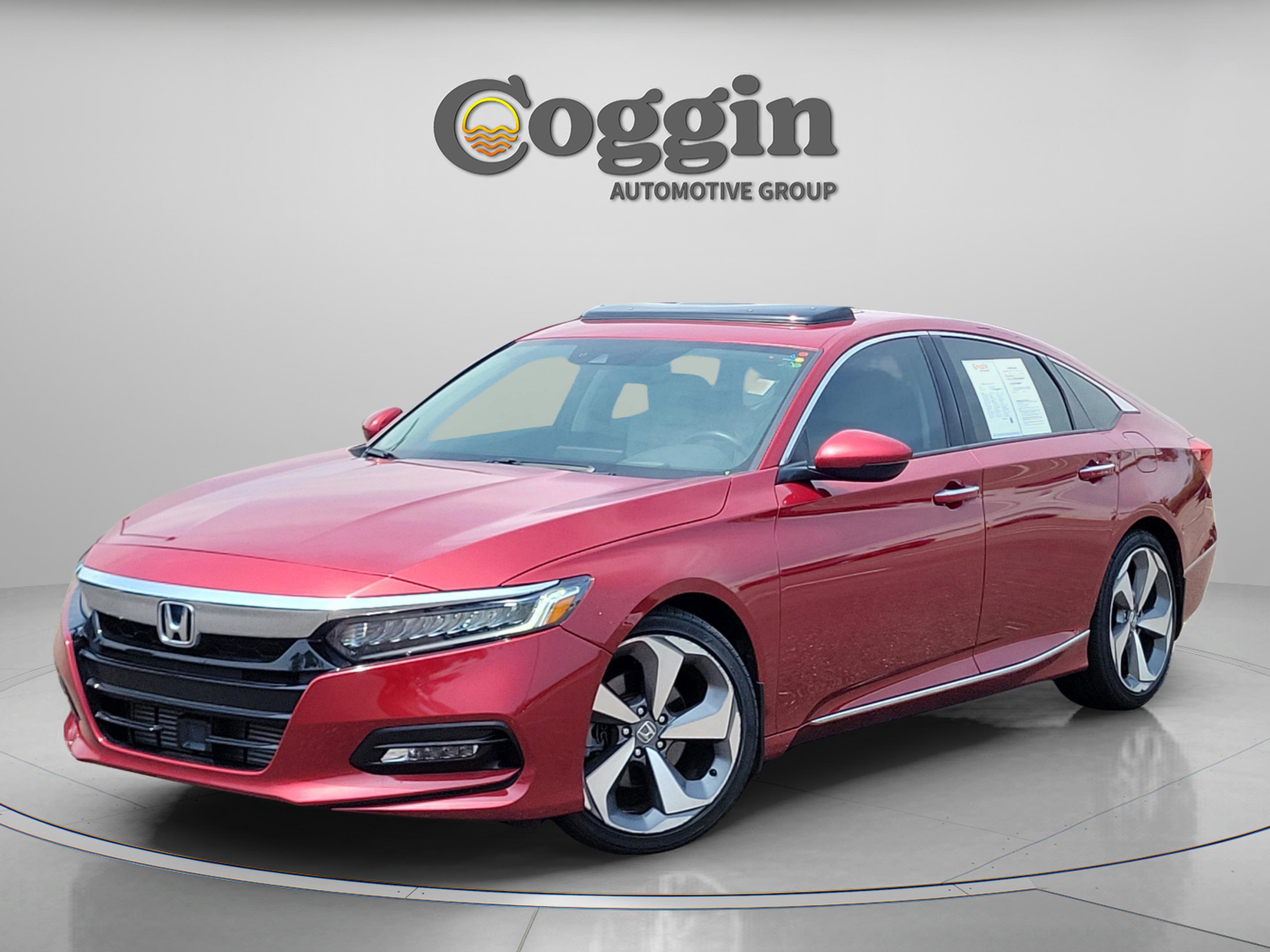 Used 2018 Honda Accord Touring image 1