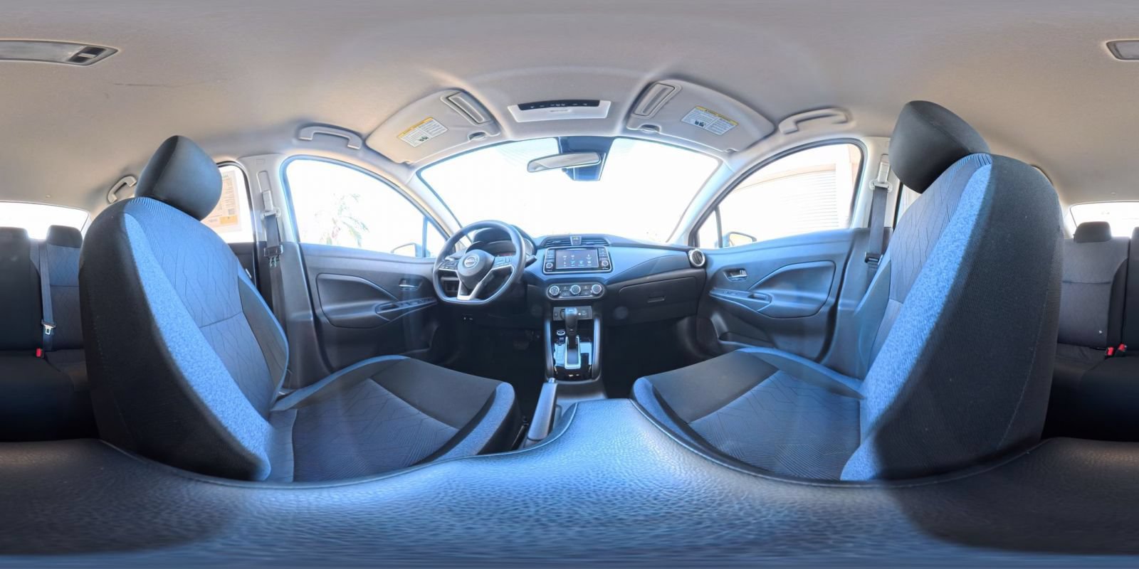 Used 2025 Nissan Versa SV FWD image 40