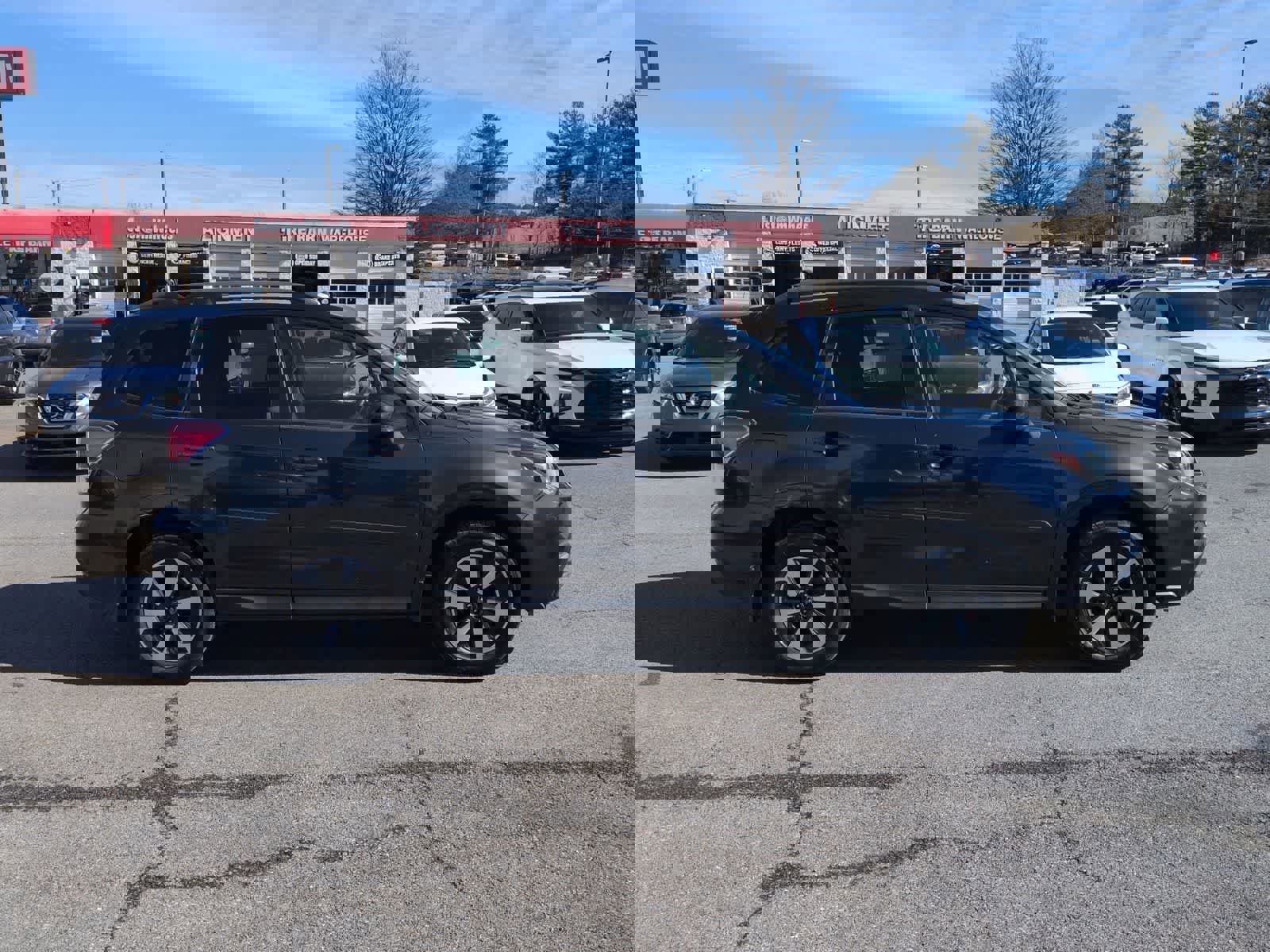 Used 2018 Subaru Forester 2.5i Premium image 9