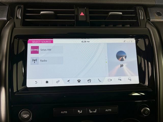 Used 2019 Land Rover Discovery HSE AWD/4WD image 14