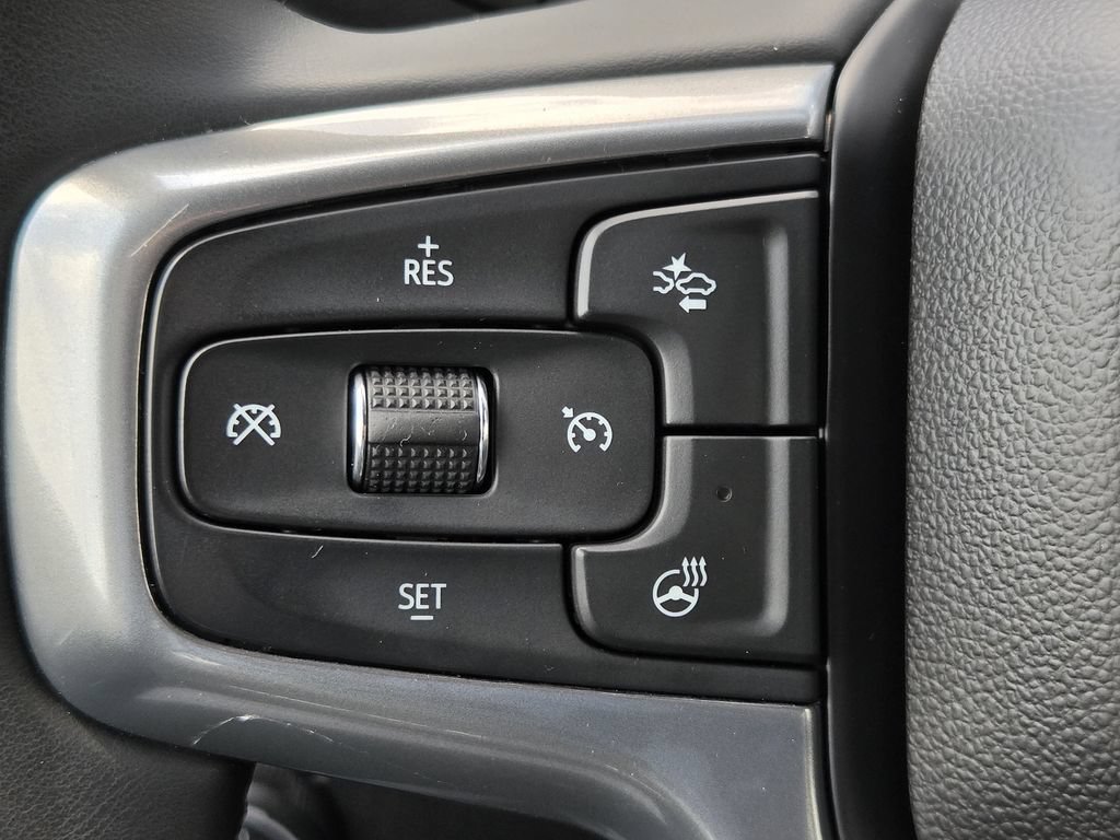 Used 2026 Chevrolet Silverado 1500 LT RWD image 23