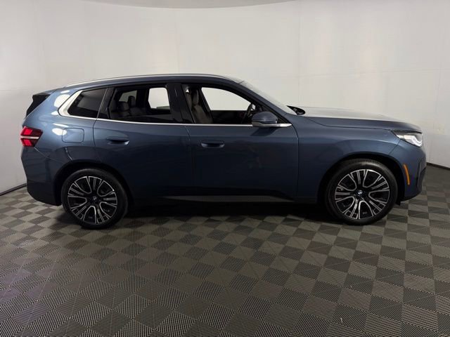 Used 2025 BMW X3 xDrive30i w/ Convenience Package image 11