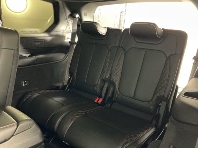 Used 2021 Jeep Grand Cherokee L Summit AWD/4WD image 31