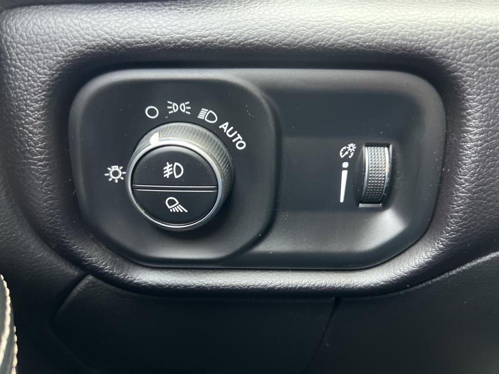 Used 2021 RAM 2500 Big Horn w/ Level 1 Equipment Group image 21