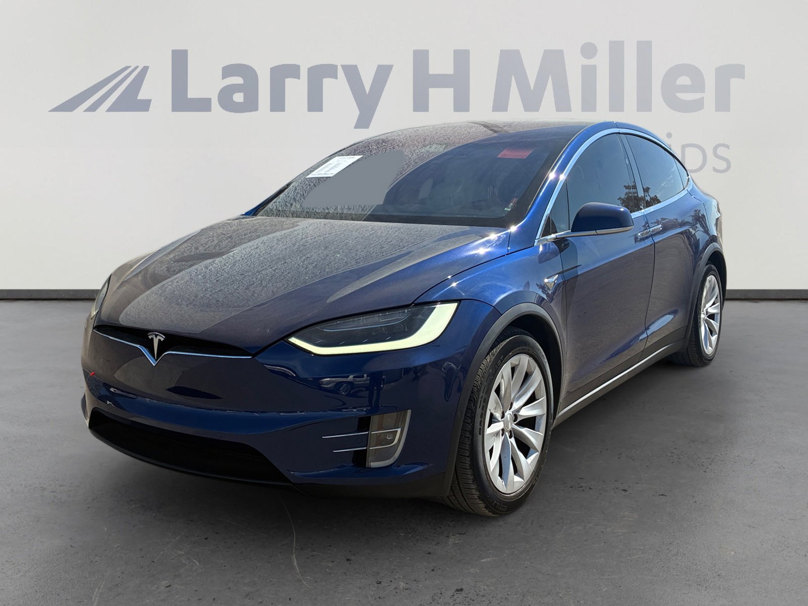 Used 2018 Tesla Model X 75D image 1