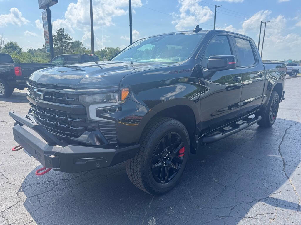 Used 2023 Chevrolet Silverado 1500 RST w/ Redline Edition image 1