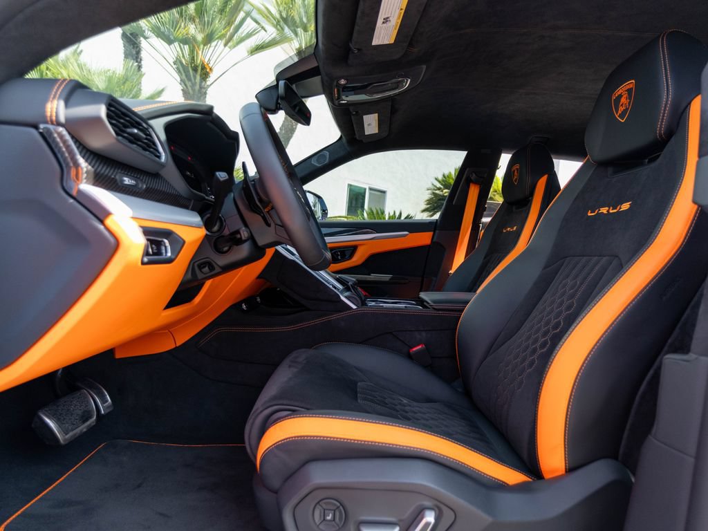 Used 2024 Lamborghini Urus S AWD/4WD image 20