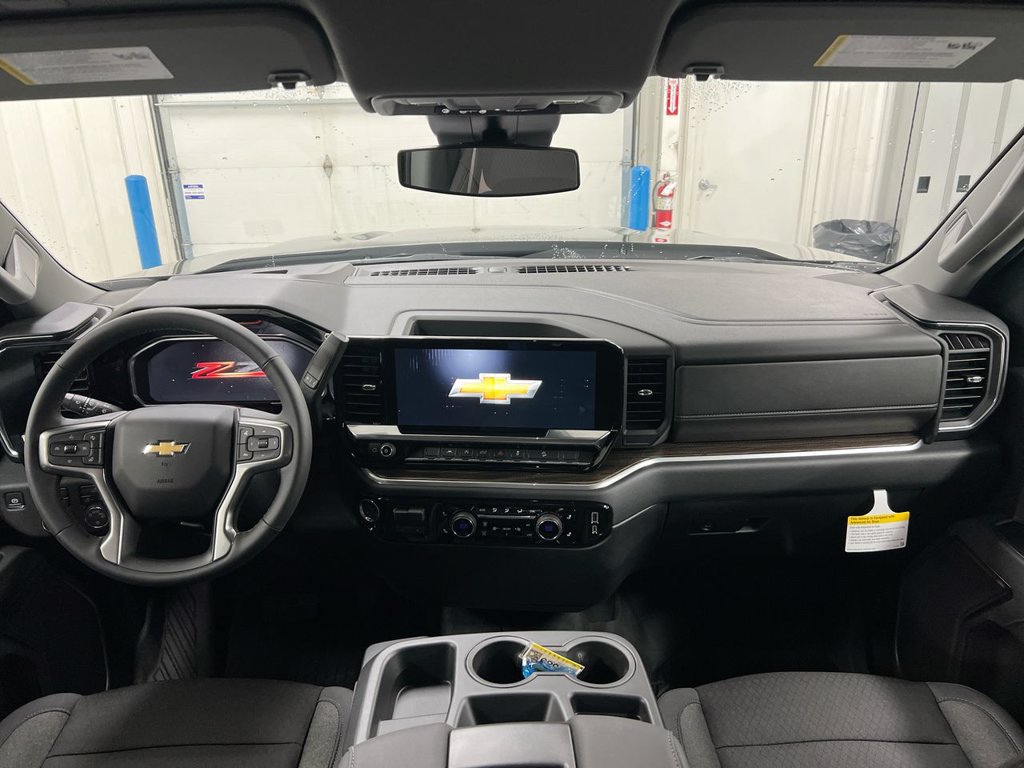 New 2026 Chevrolet Silverado 1500 LT w/ Z71 Off-Road Package AWD/4WD image 10