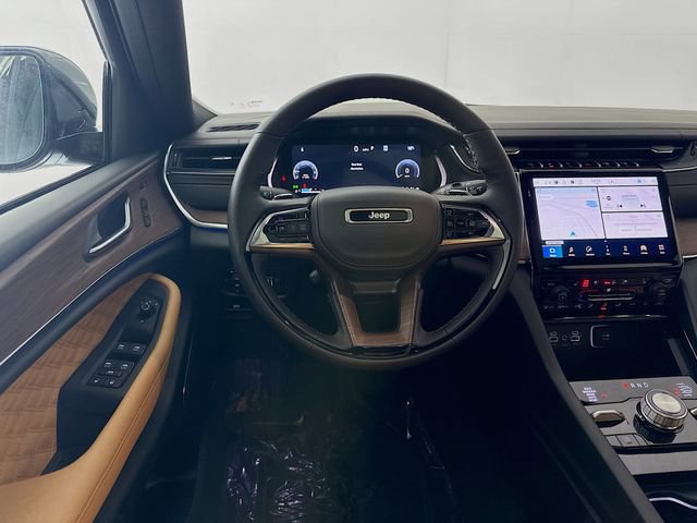 New 2025 Jeep Grand Cherokee Summit w/ Obsidian Package image 22