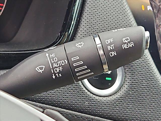 Used 2017 Cadillac XT5 Luxury w/ Driver Awareness Package FWD image 25