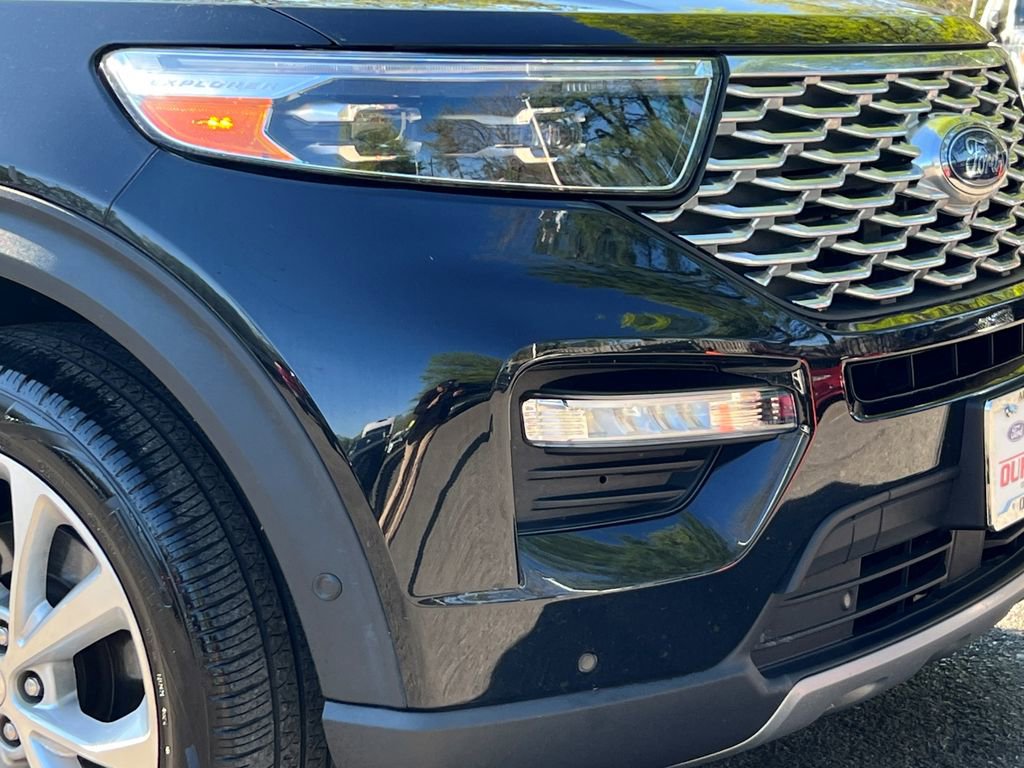Used 2024 Ford Explorer Platinum w/ Technology Package AWD/4WD image 10