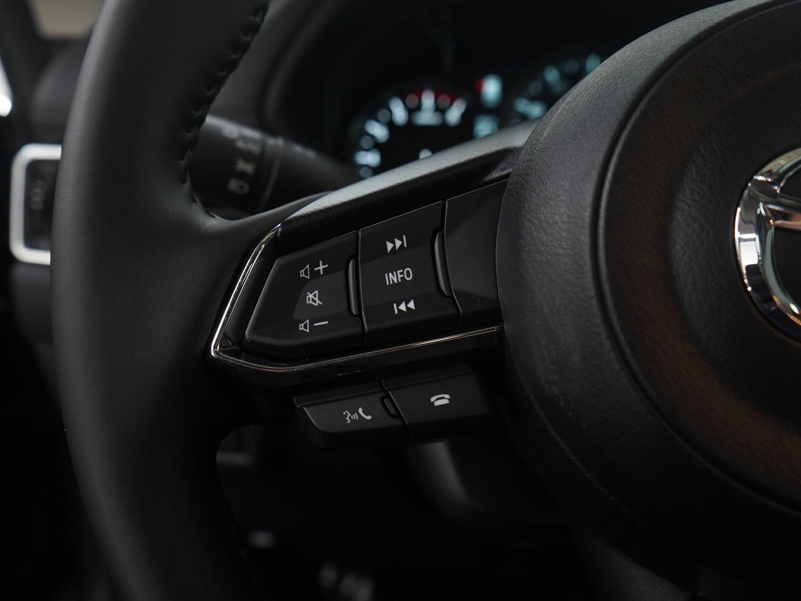 Certified 2025 MAZDA CX-5 AWD 2.5 S w/ Premium Plus Pkg image 19