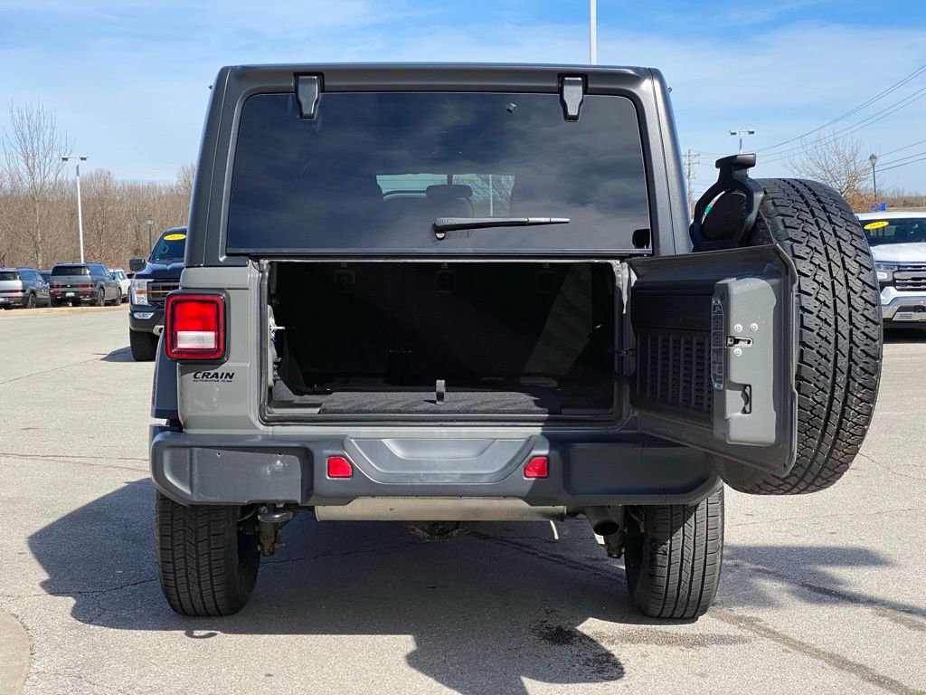 Used 2020 Jeep Wrangler Unlimited Sahara image 7