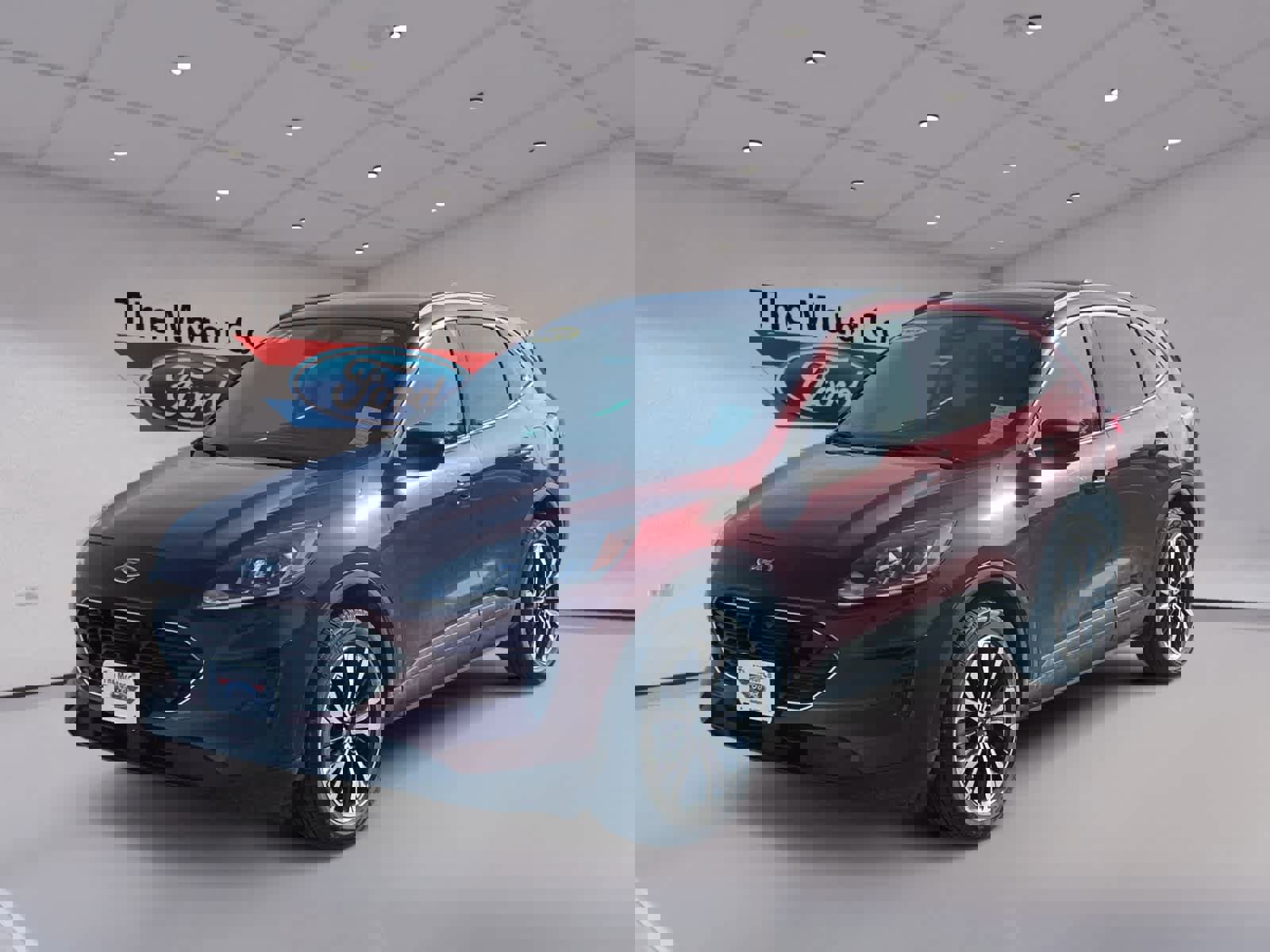 Used 2021 Ford Escape SE w/ SE Sport Appearance Package image 1