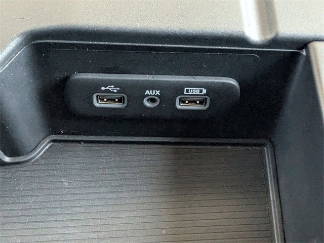 Used 2024 RAM 1500 Classic SLT image 20