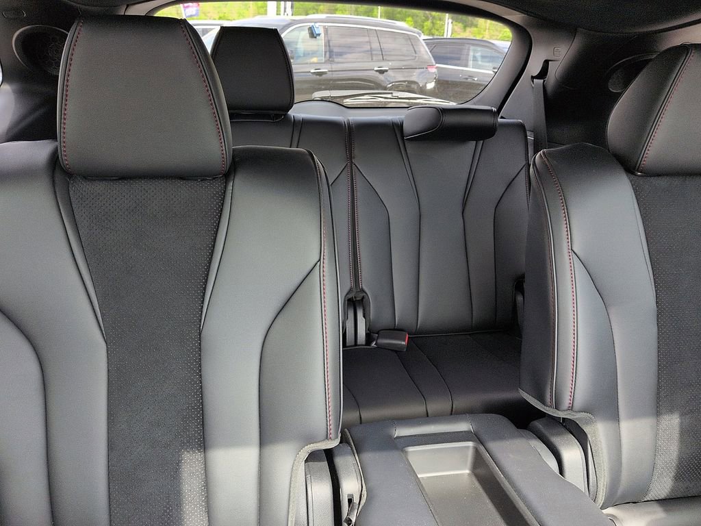 Used 2023 Acura MDX A-Spec image 8
