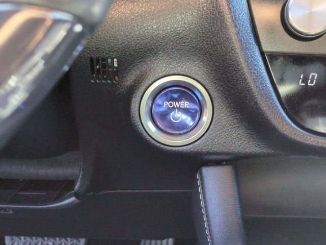 Used 2020 Lexus RX 450h AWD w/ Luxury Package image 18