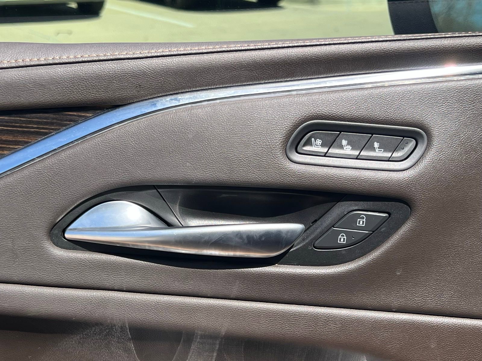 Used 2021 Cadillac Escalade Sport w/ Driver Assist Tech Package image 27