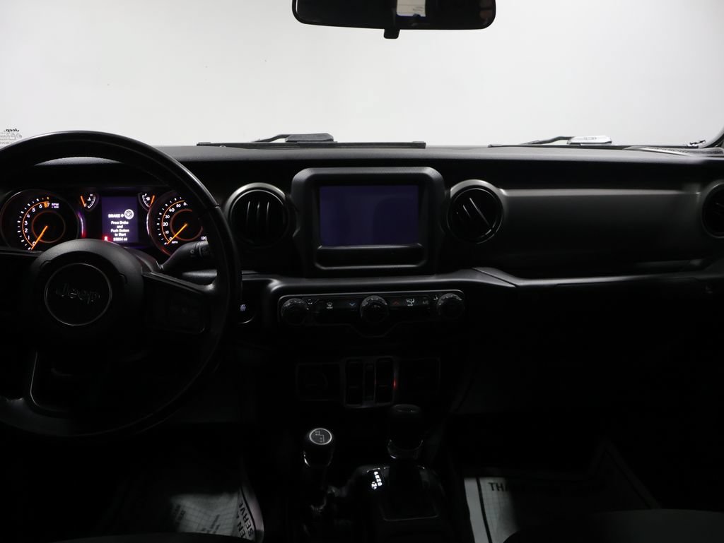 Used 2022 Jeep Gladiator Sport AWD/4WD image 15