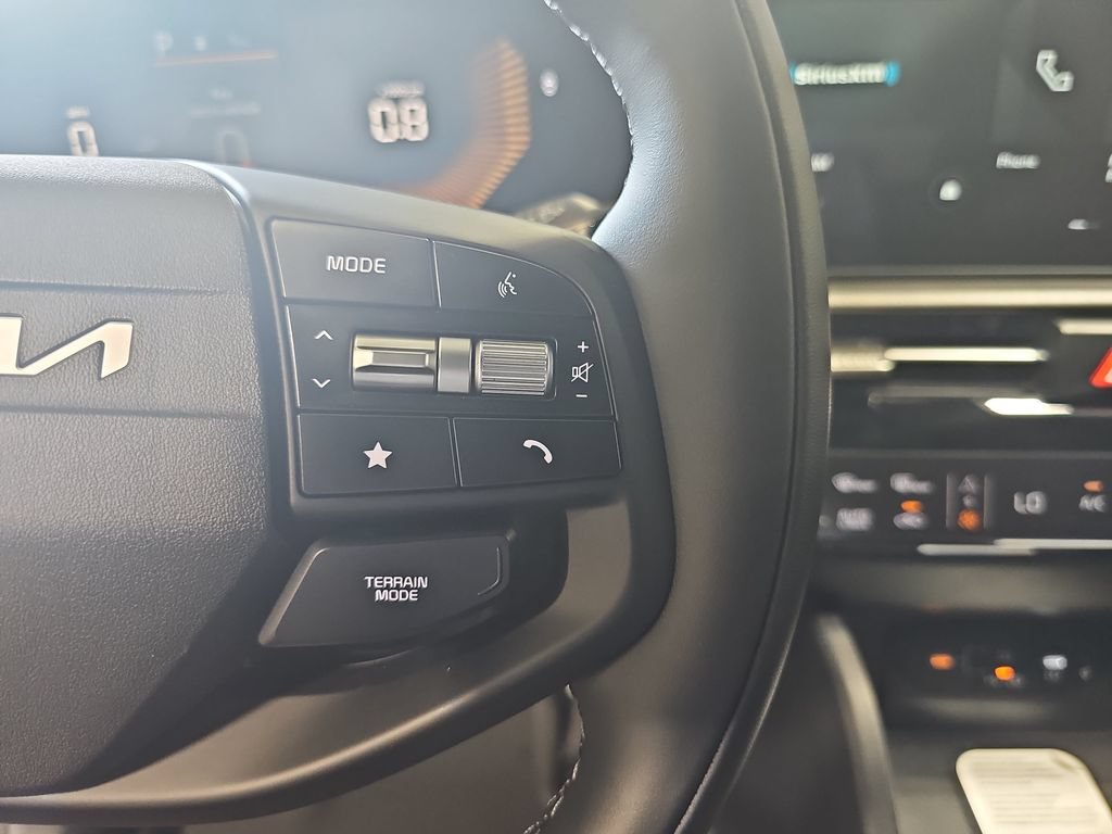 New 2026 Kia Sportage X-Line w/ X-Line Premium Package AWD/4WD image 18
