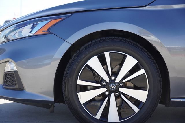 Used 2022 Nissan Altima 2.5 SV image 5