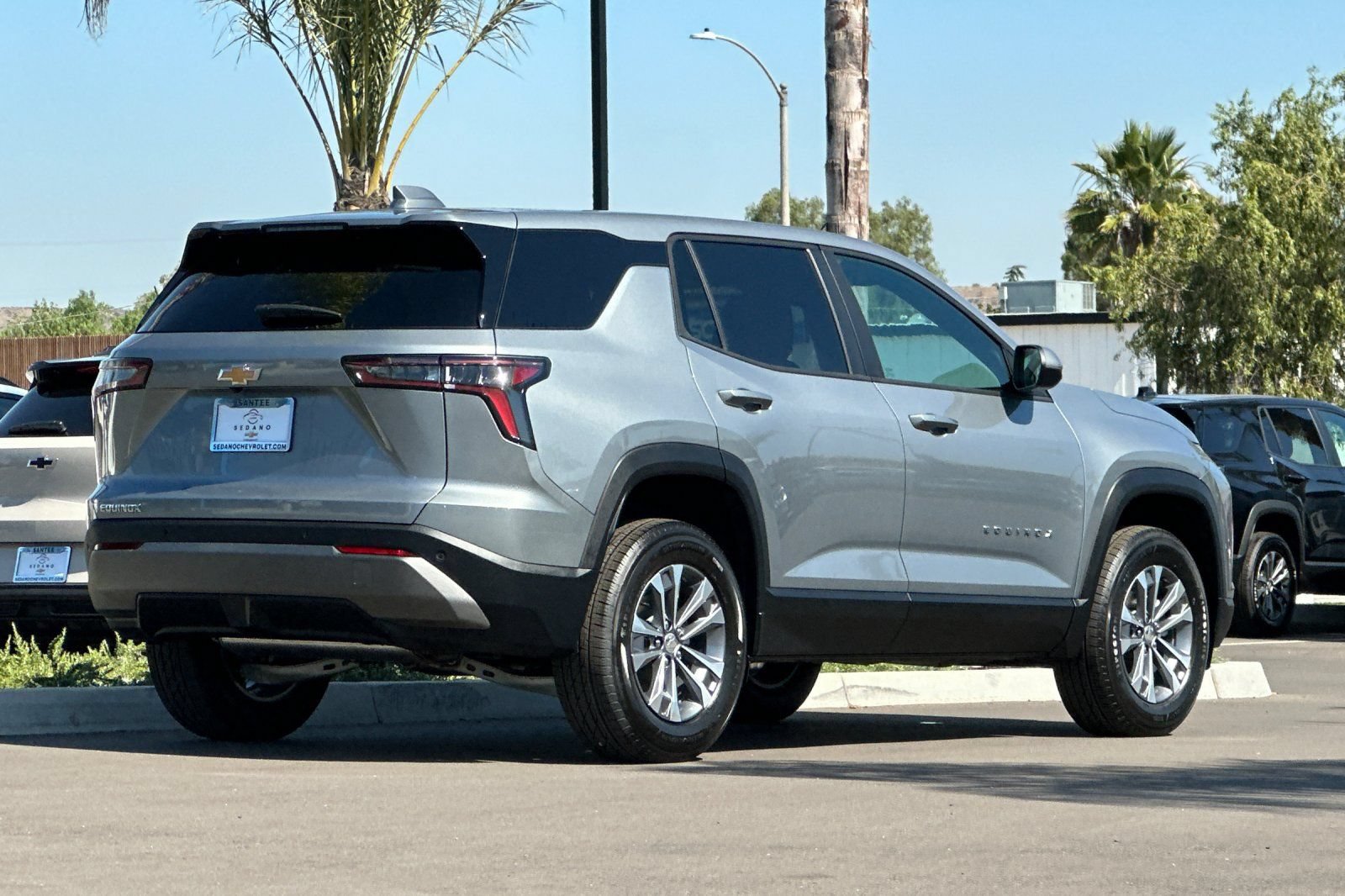 New 2026 Chevrolet Equinox LT FWD image 4