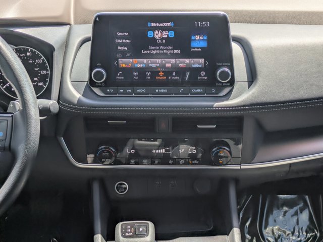 Certified 2023 Nissan Rogue SV image 18