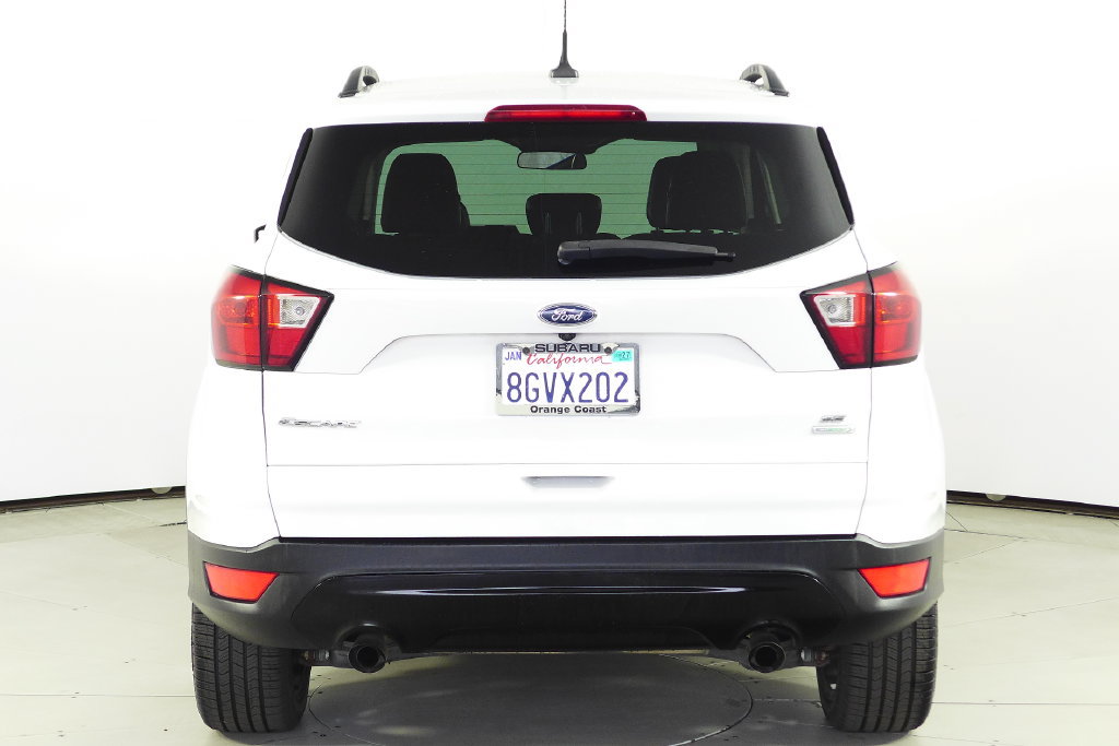 Used 2019 Ford Escape SE FWD image 8