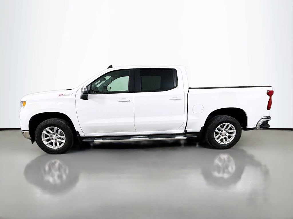Used 2024 Chevrolet Silverado 1500 LT w/ Z71 Off-Road Package image 4