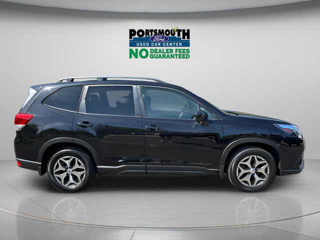 Used 2024 Subaru Forester Premium AWD/4WD image 25