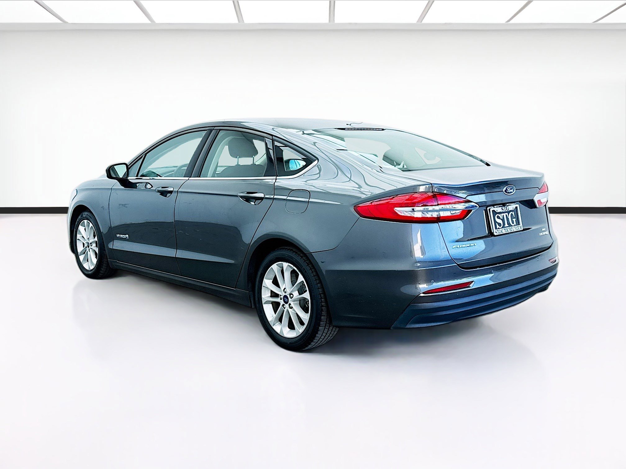 Used 2019 Ford Fusion SE image 6