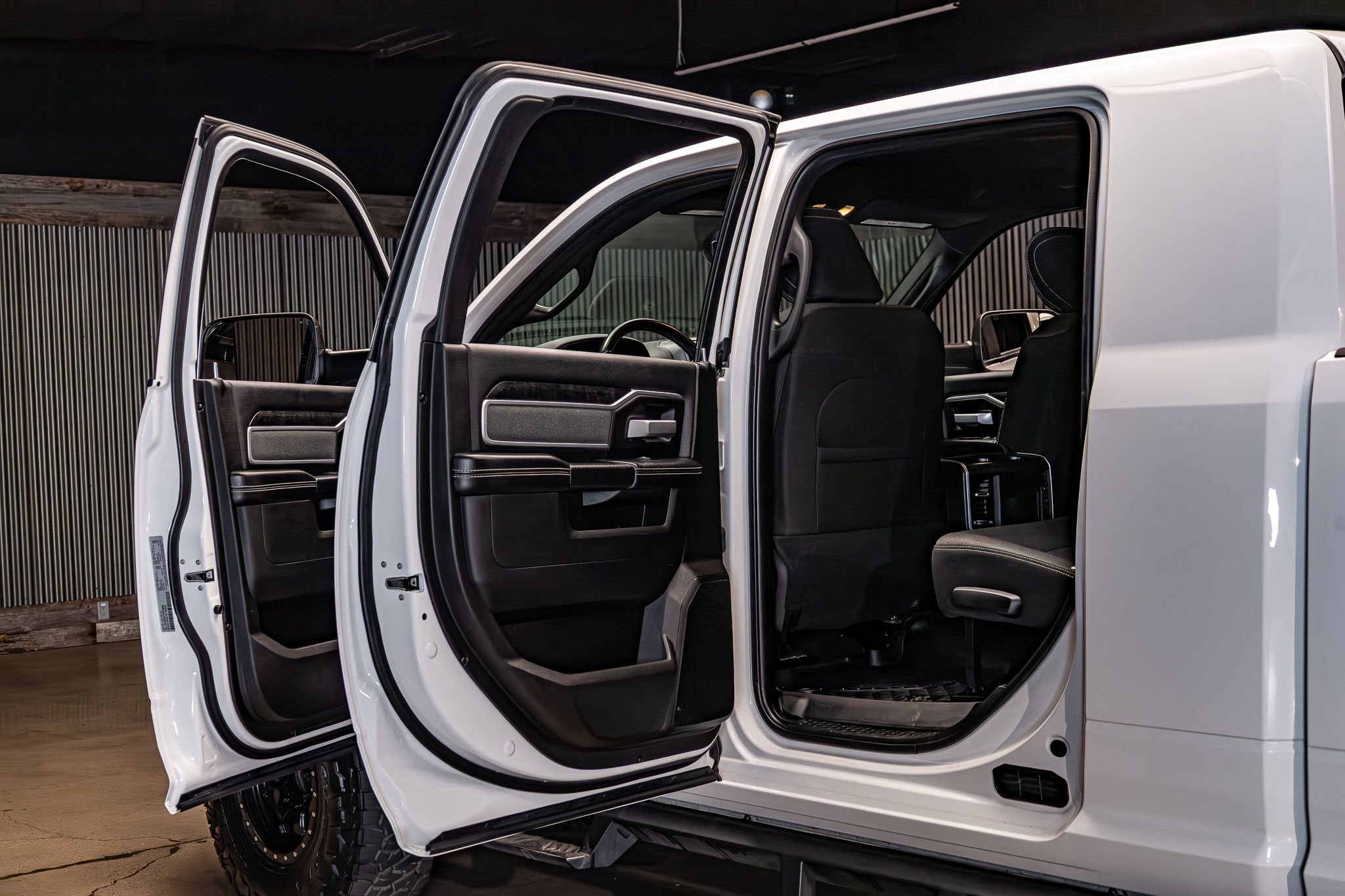 Used 2021 RAM 2500 Big Horn w/ Night Edition image 29