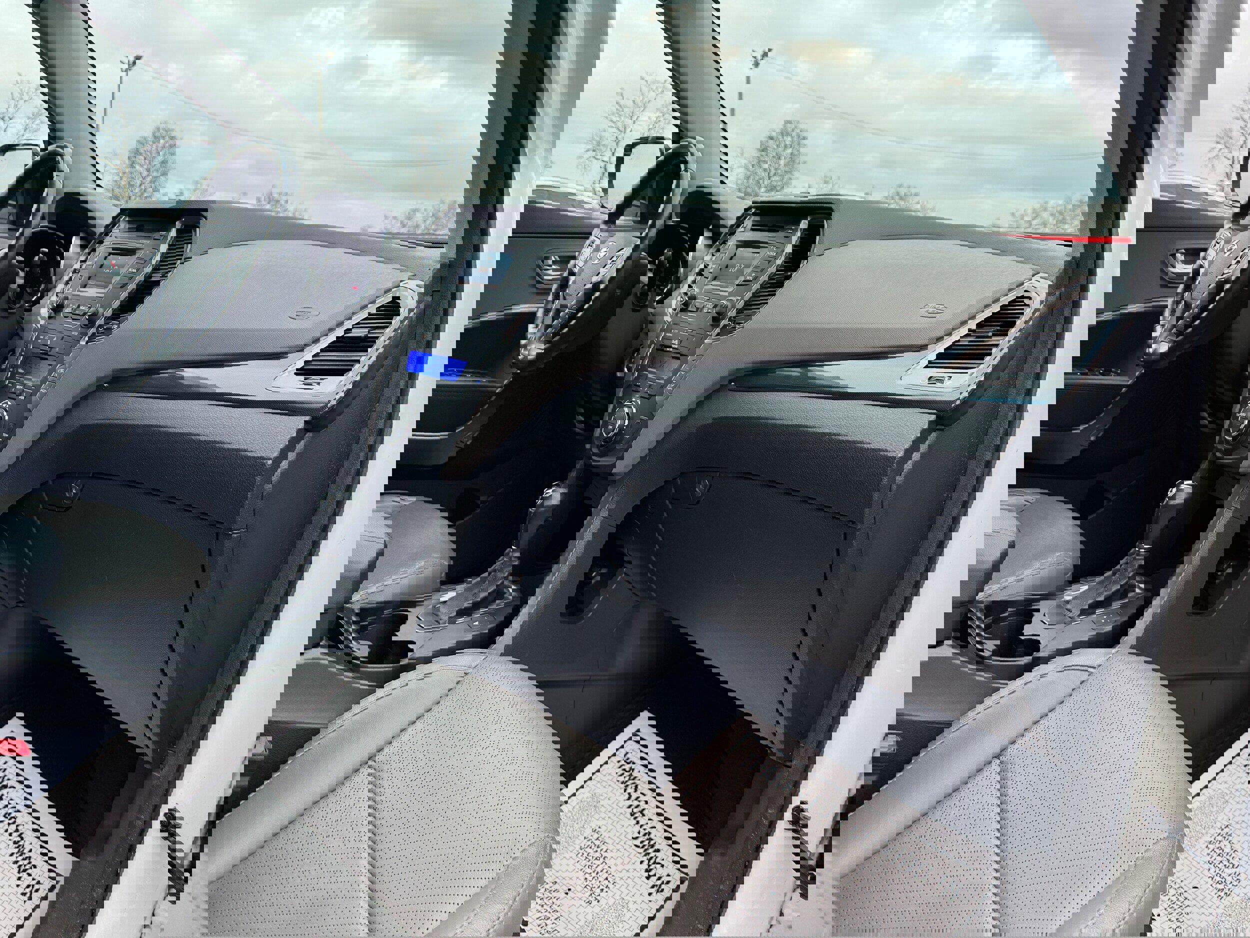 Used 2014 Hyundai Santa Fe Sport w/ Premium Equipment Package 03 image 17