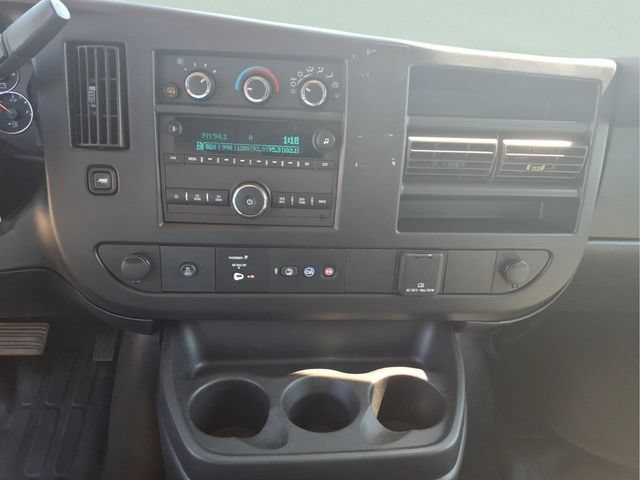 Used 2022 Chevrolet Express 3500 Extended w/ Driver Convenience Package RWD image 18