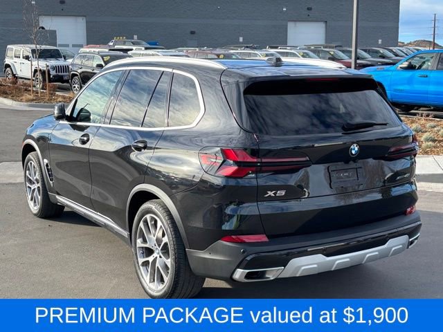 Used 2025 BMW X5 xDrive40i w/ Premium Package image 3