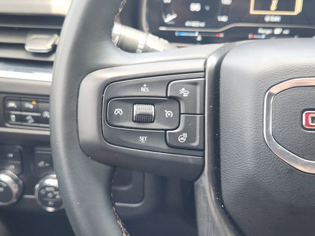 Used 2023 GMC Yukon AT4 AWD/4WD image 28