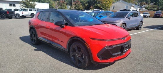 New 2025 Chevrolet Equinox EV RS w/ Active Safety Package 3 AWD/4WD image 6