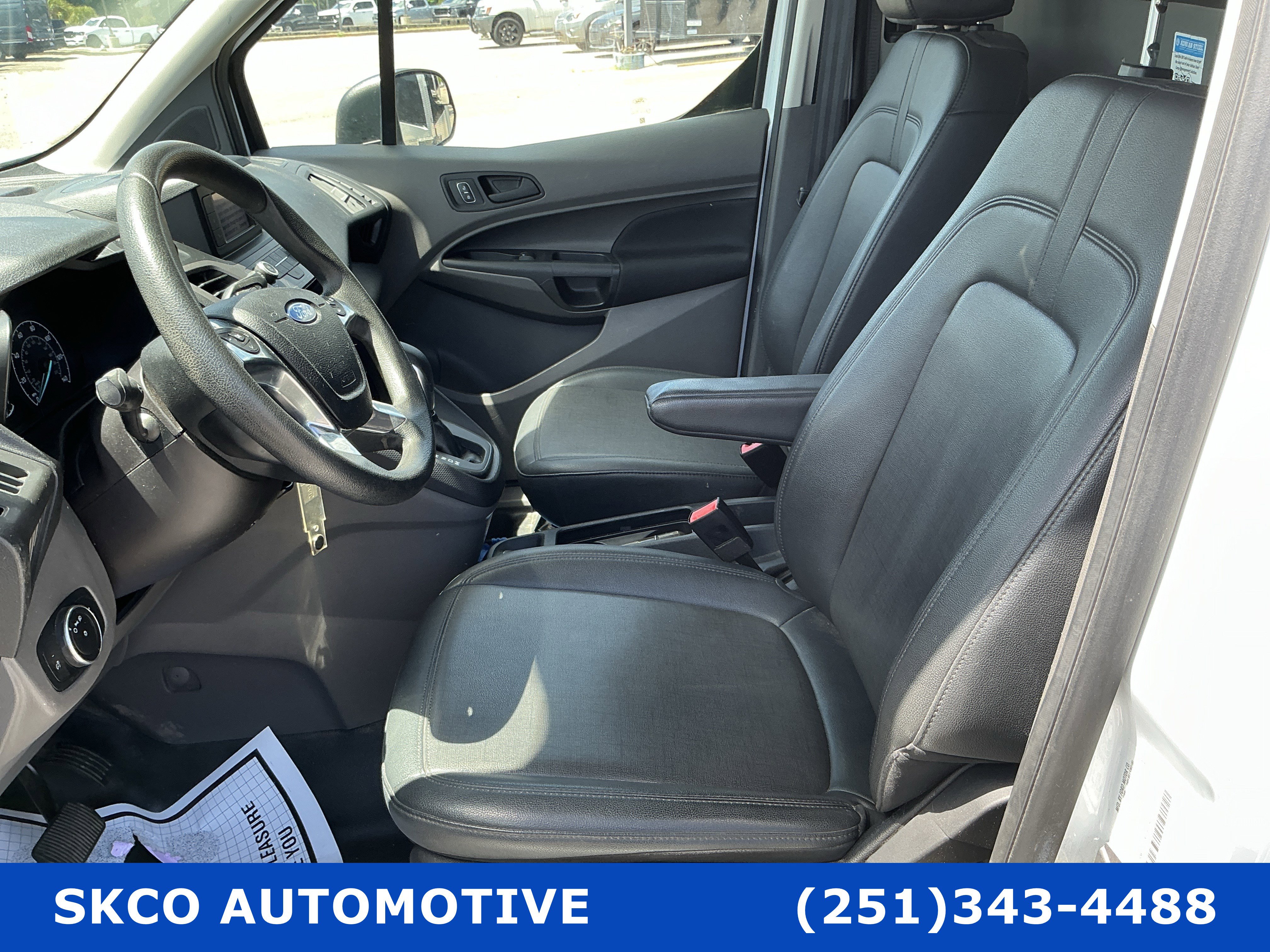 Used 2019 Ford Transit Connect XL image 11