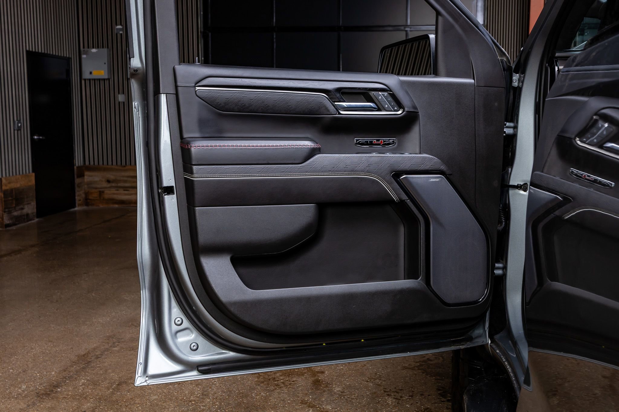 Used 2023 GMC Sierra 1500 AT4X AWD/4WD image 35