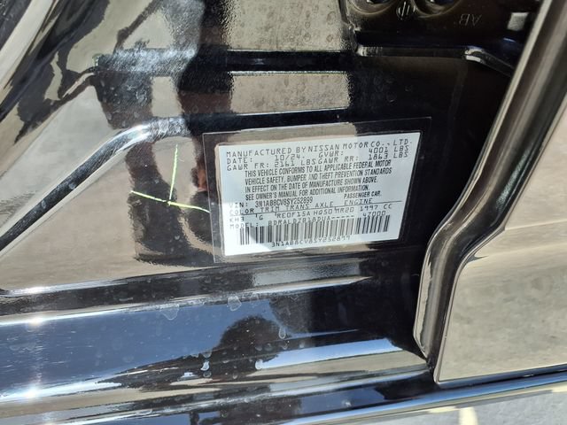 Used 2025 Nissan Sentra SV FWD image 38