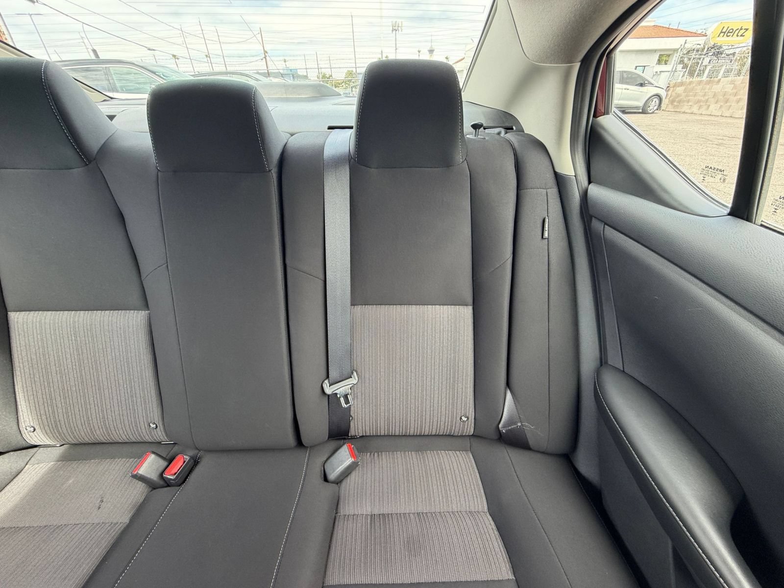 Used 2025 Nissan Sentra SV FWD image 35