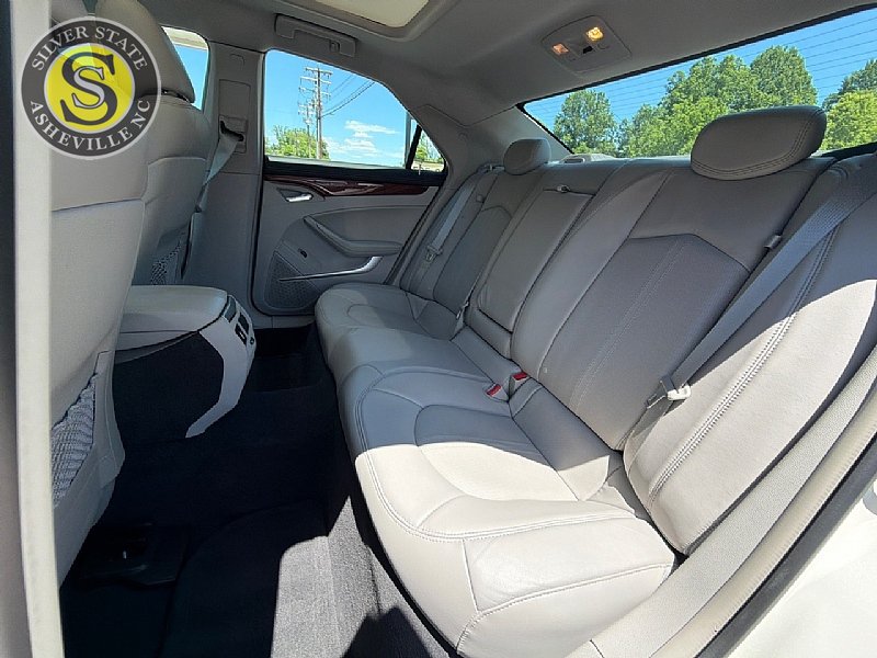 Used 2010 Cadillac CTS Performance w/ Performance Luxury Package RWD image 14