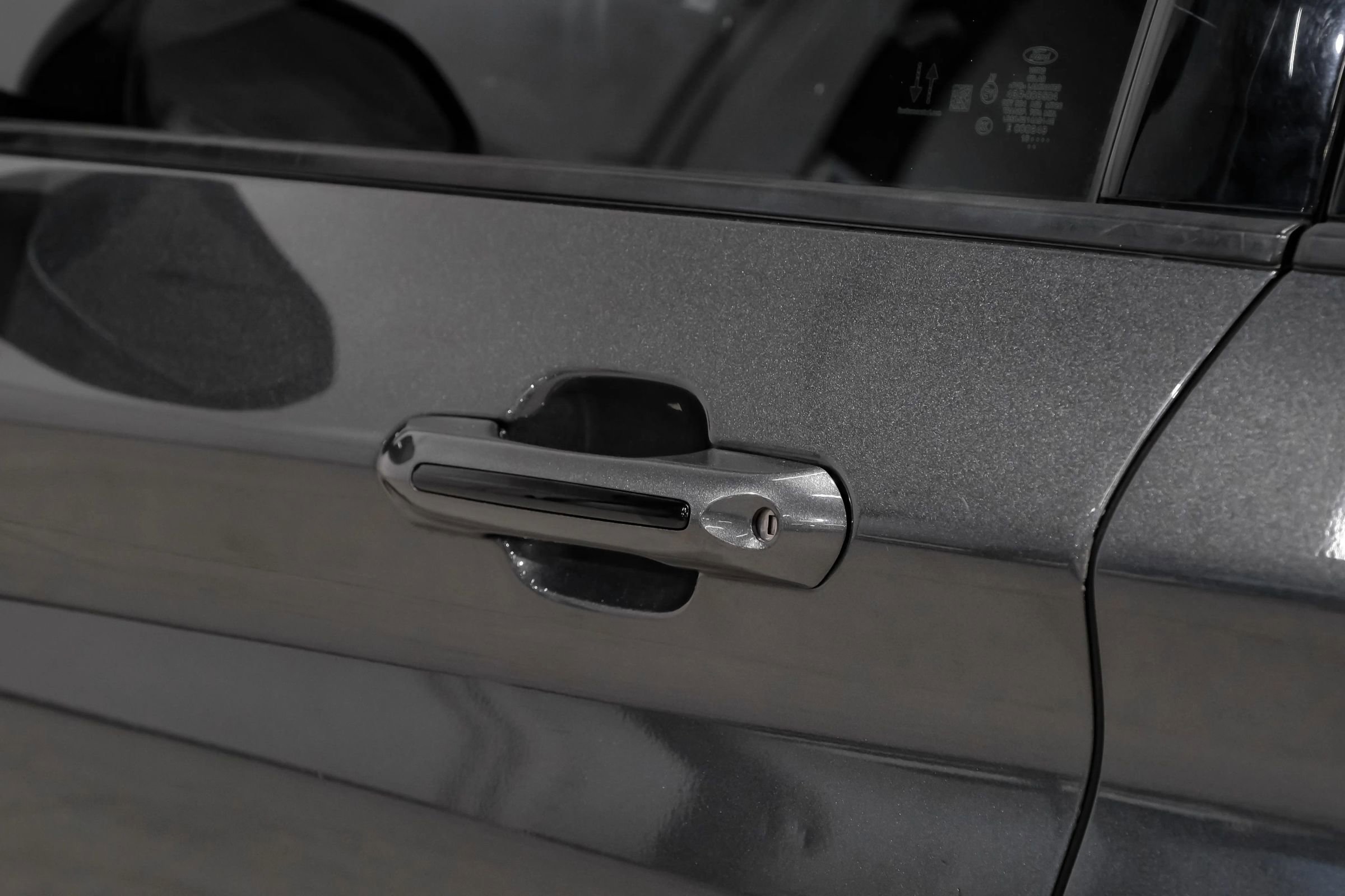 Used 2020 Ford Explorer ST w/ ST Street Pack image 40