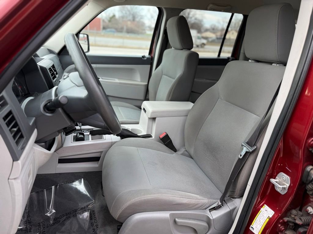 Used 2008 Jeep Liberty Sport w/ Popular Equipment Group image 23